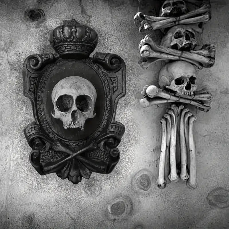 Gothic Skull Wall Hanging Decor - Resin Pendant