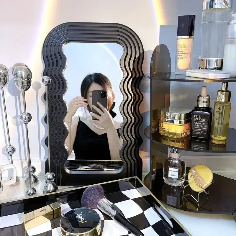 Aesthetic Wall Mounted Mirror With Wave Pattern Frame