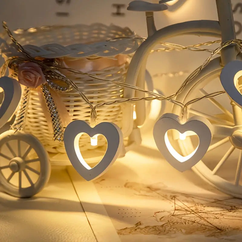 Romantic LED Heart-Shaped Wooden String Lights - 10 Lights, 4.9ft, Battery-Power(Warm White)ed