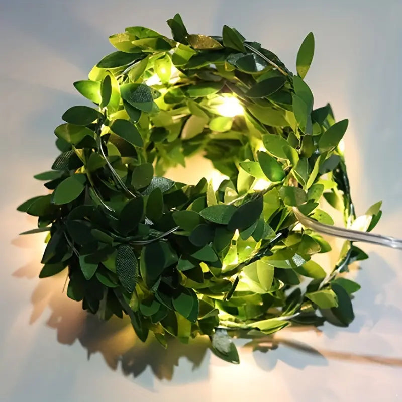 5m 50LED Green Leaf String Lights - Battery-Powered Fairy Lights
