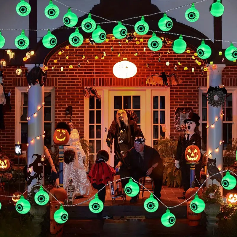 Spooky Solar Spectacles: Green Eyeball Halloween Lights