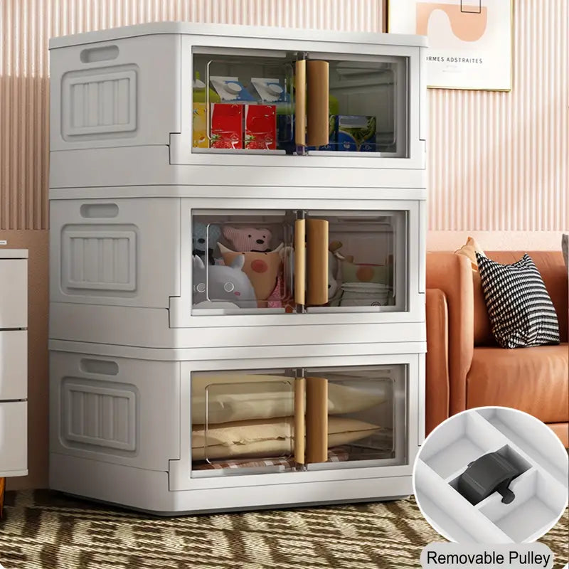 Decluttering made easy with the help of a transparent folding storage box