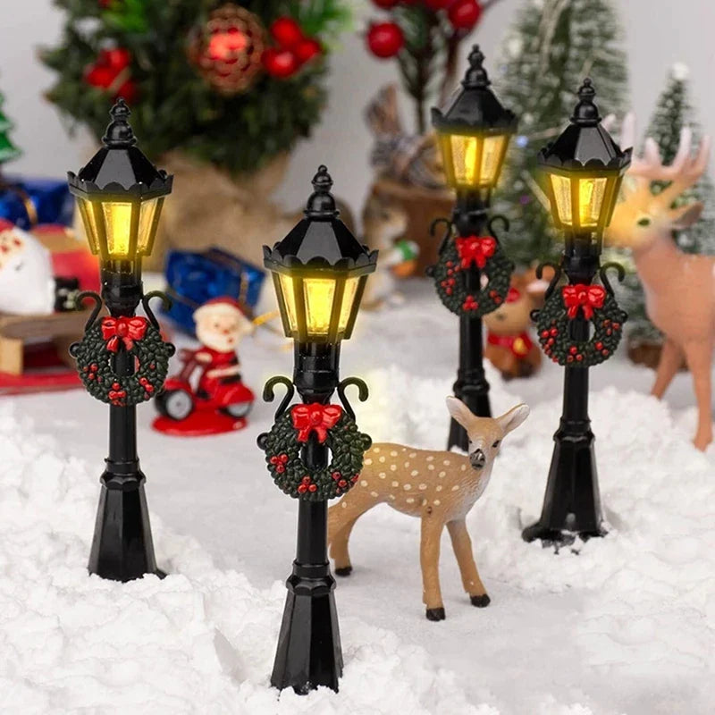 Christmas Mini Street Light Models 4-Piece