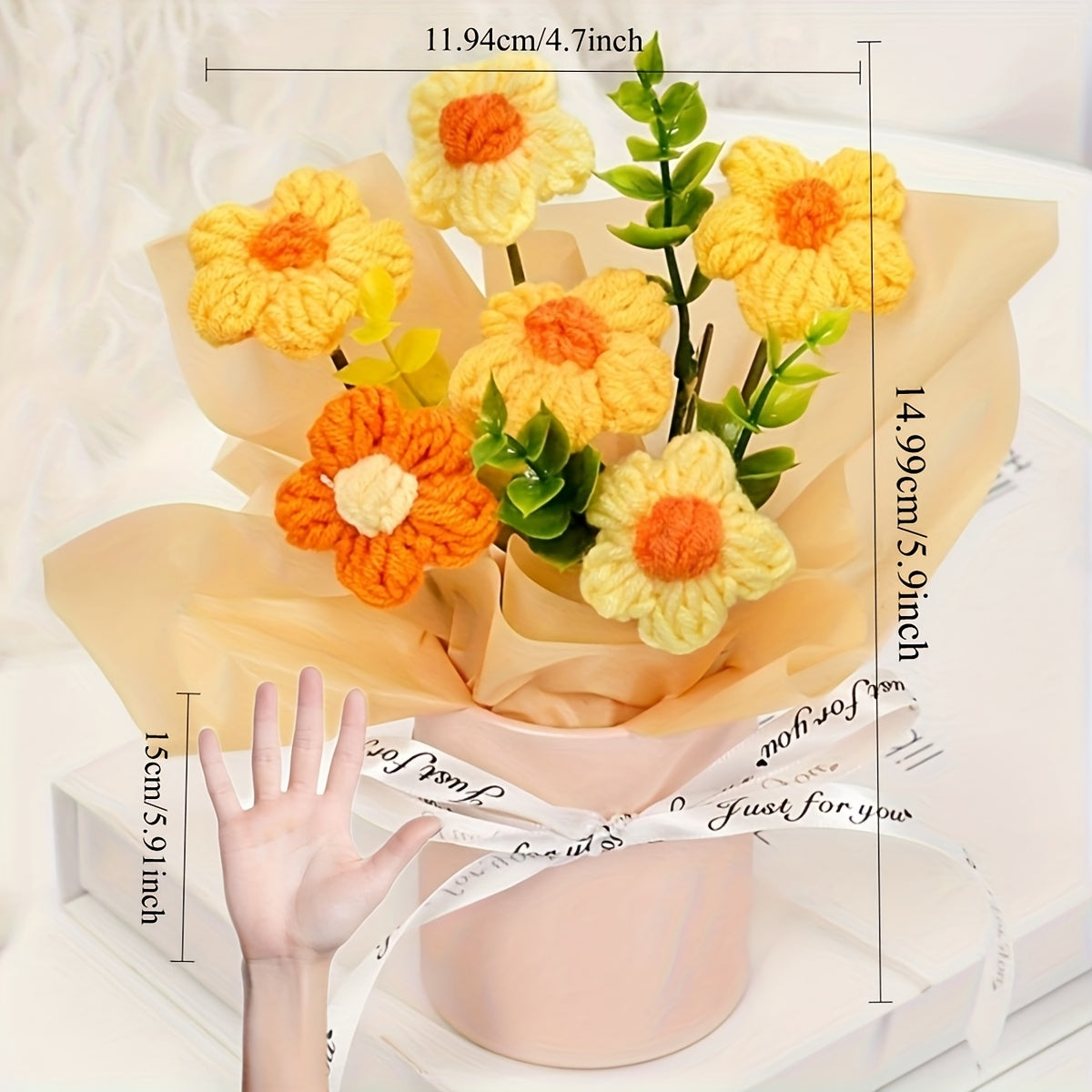 Handmade Crochet Daisy Bouquet with Vase