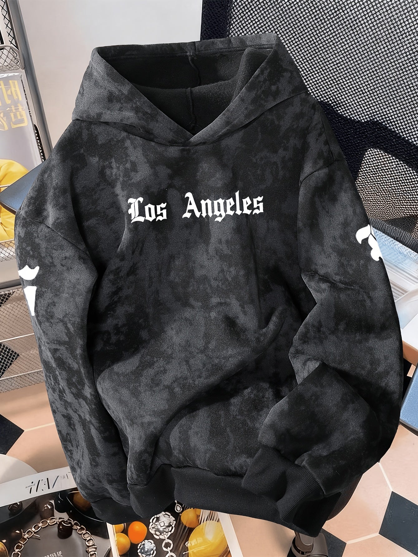 Camouflage Fleece-Lined Pullover Hoodie