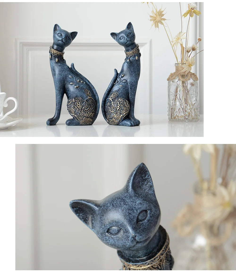 Set of 2 Decorative Resin Cat Statues for Home Decor & Creative Wedding Gifts