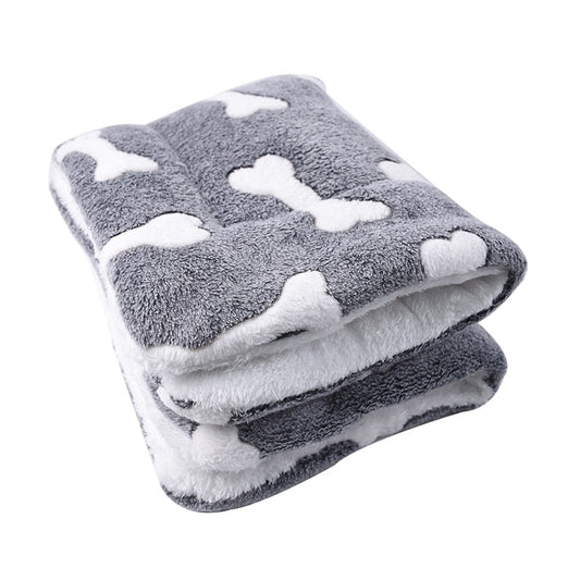 Pet Blanket Dog Bed Cat Mat Flannel Thickened Accessories Keep Warm In Winter Sleeping For Sofa Cushion Home Rug Supplies