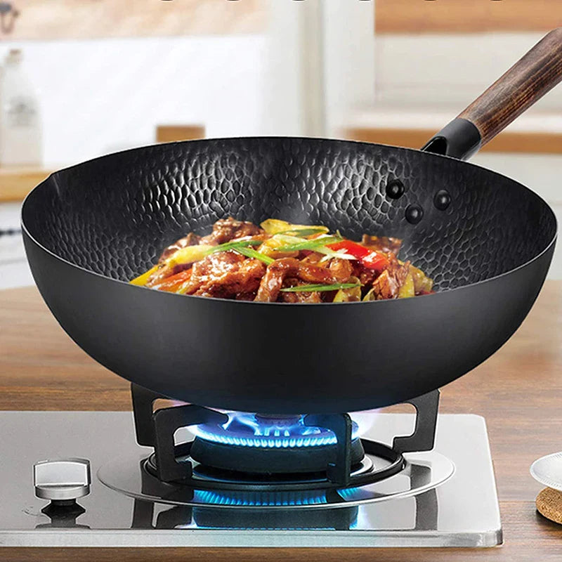 32cm Carbon Steel Wok with Wooden Lid Flat Bottom Non-Stick Black