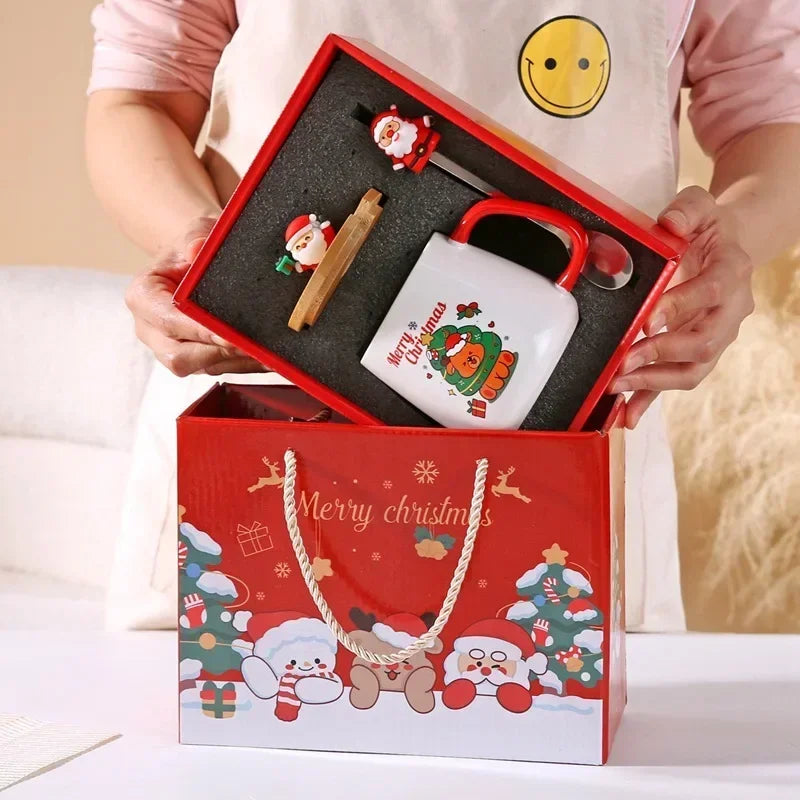 Ceramic Christmas Mug with Lid & Spoon Set