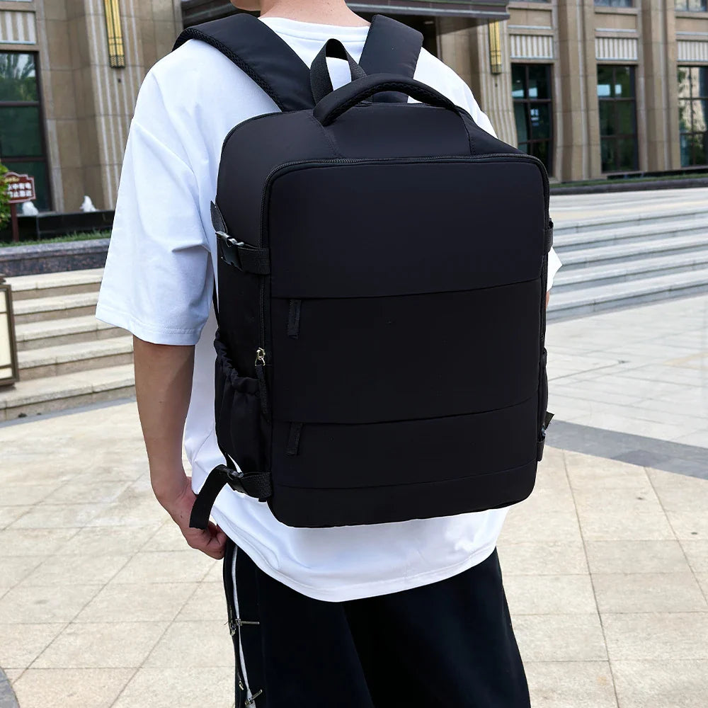 Travel Softback Backpack (Black)