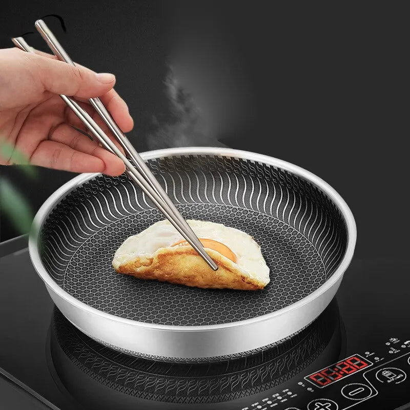Tri-Ply 316 Frying Pan 32cm Double-Sided Honeycomb Skillet Silver