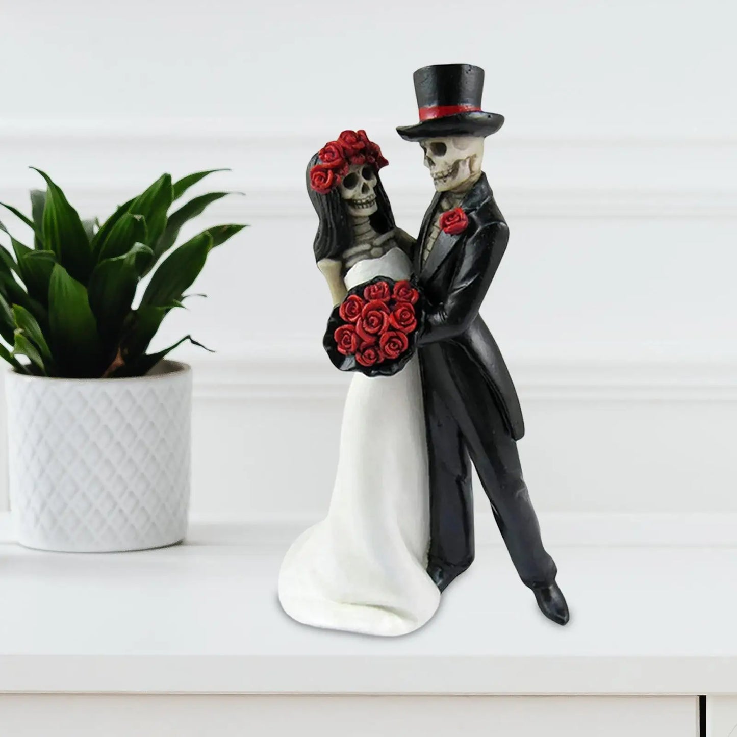 Skull Wedding Couple Resin Statue
