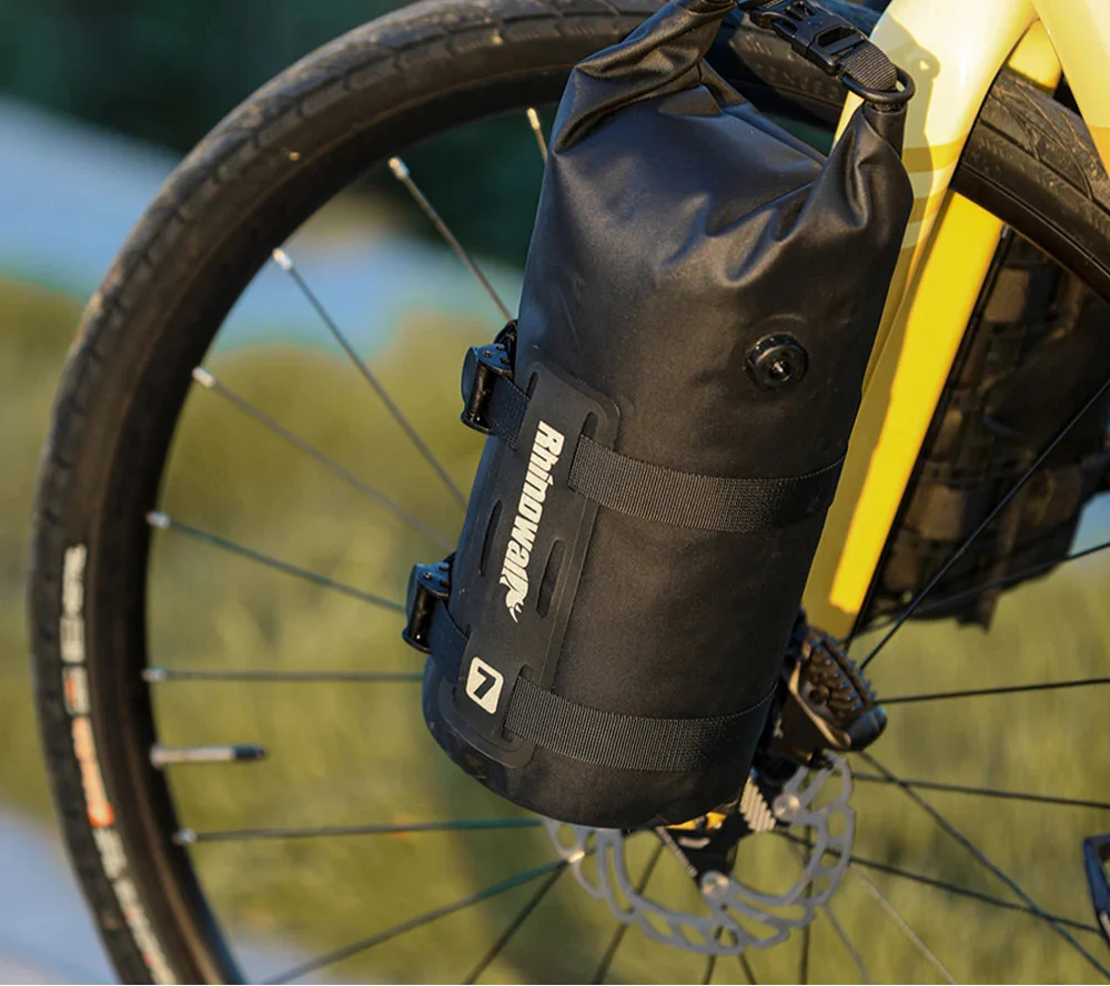 Waterproof 4L Bike Front Fork Bag PC Set with Mounting Base Black