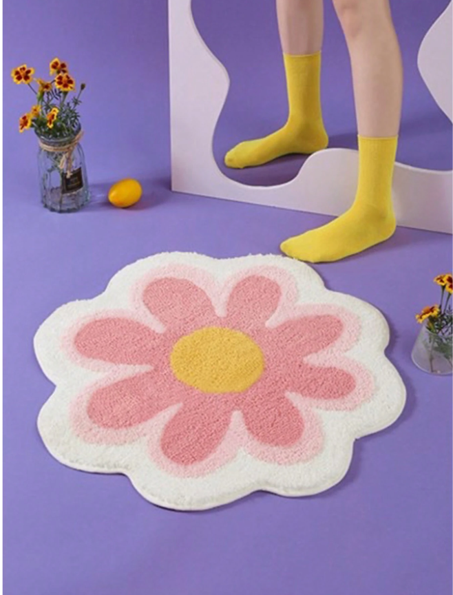 Chic Pink Plush Home Carpet - Petal-Shaped Delight