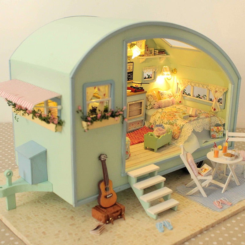 Doll House Wooden Doll Houses Miniature Dollhouse Furniture Kit Toys for Children Gift Time Travel Doll Houses
