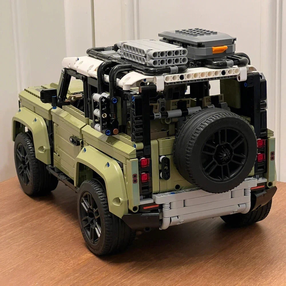 Technical Rover Defender Collector's Building Blocks Set