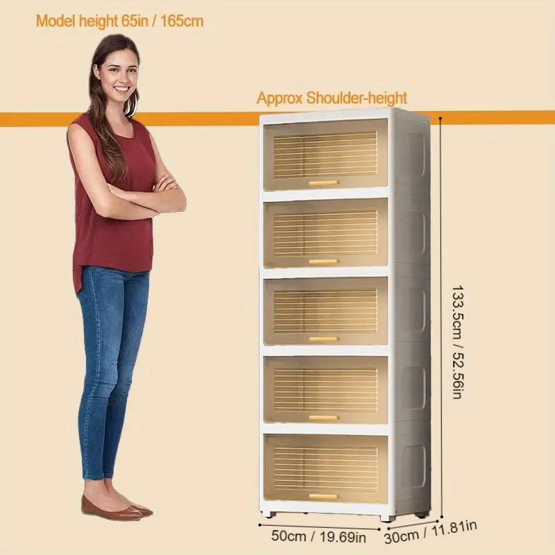 Door-Enclosed Plastic Storage Solution