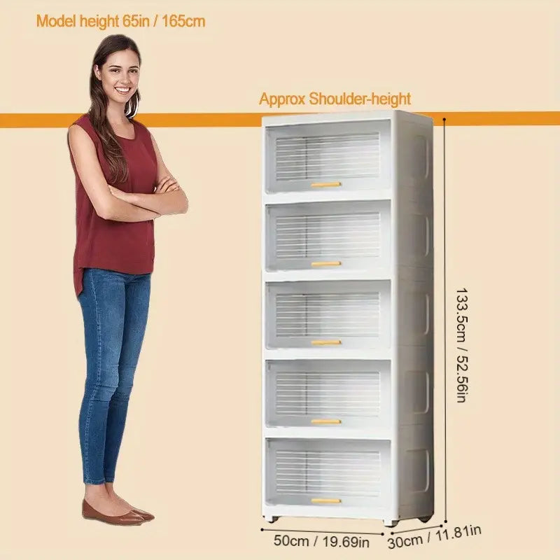 Door-Enclosed Plastic Storage Solution