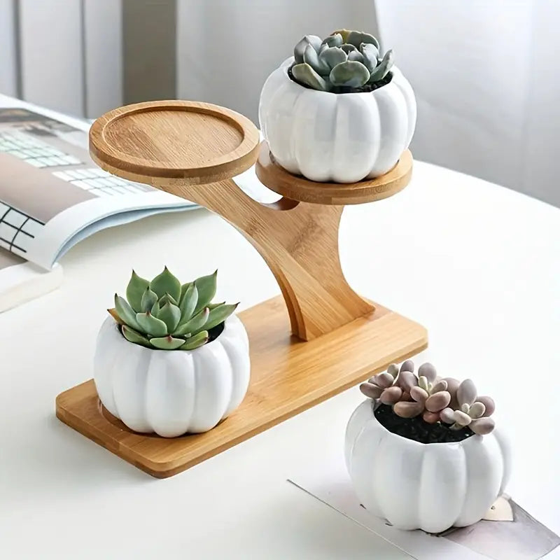 Display your favorite blooms in style with this freestanding flower pot stand