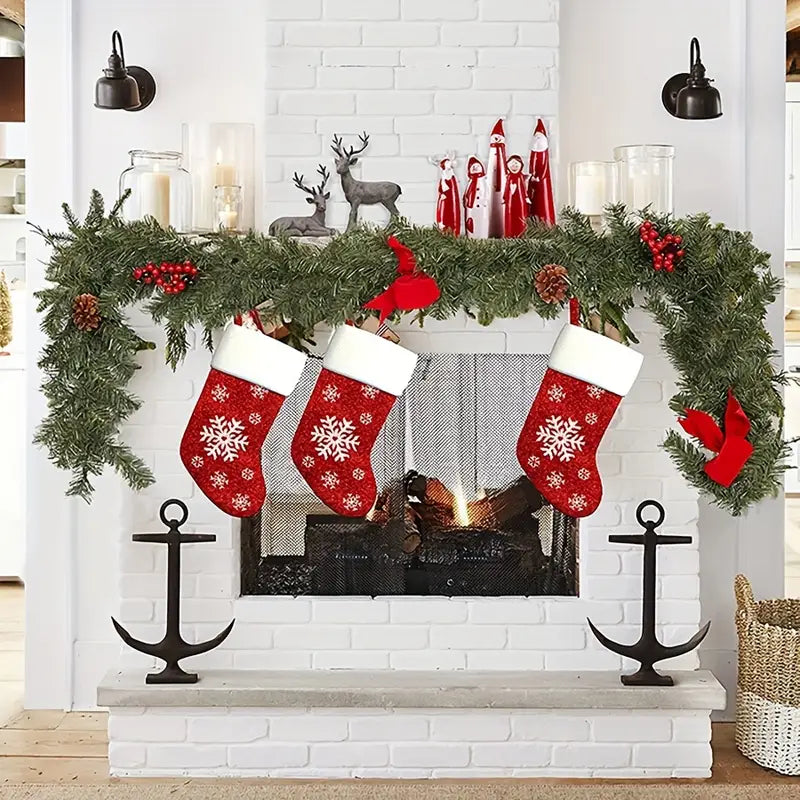 Twinkling Tidings: LED-lit Christmas Rattan Garland