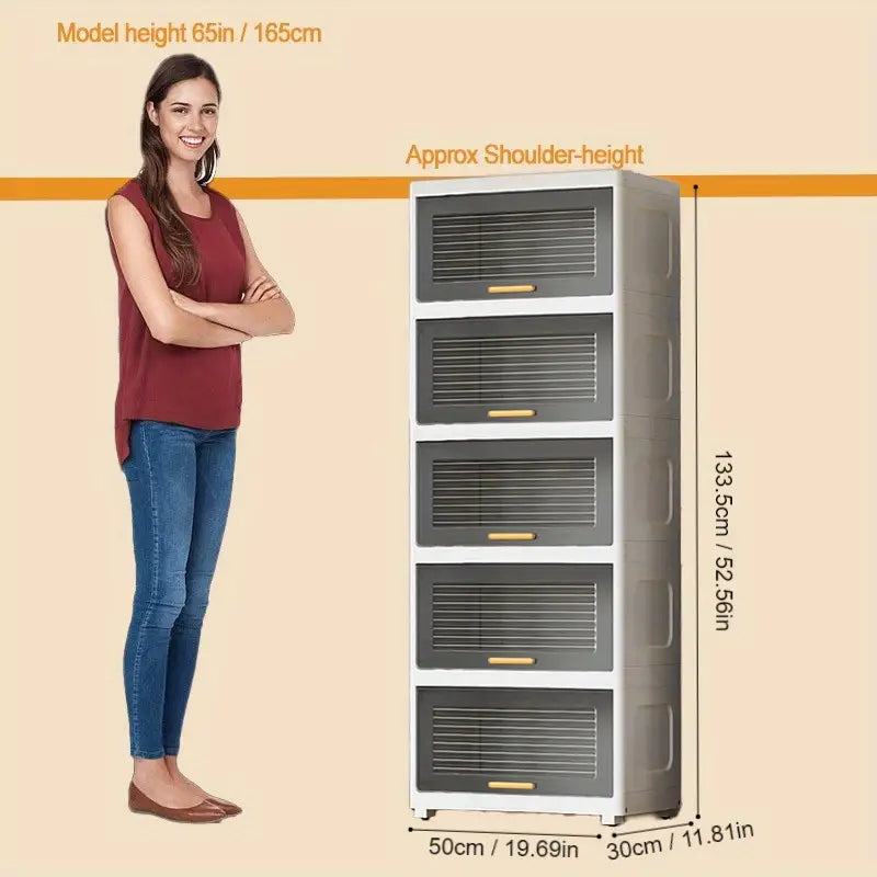 Door-Enclosed Plastic Storage Solution