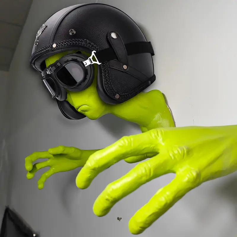 1pc Green Eyes Alien Moto