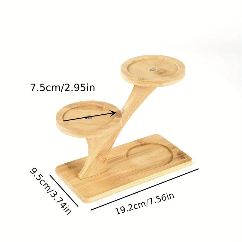 Display your favorite blooms in style with this freestanding flower pot stand