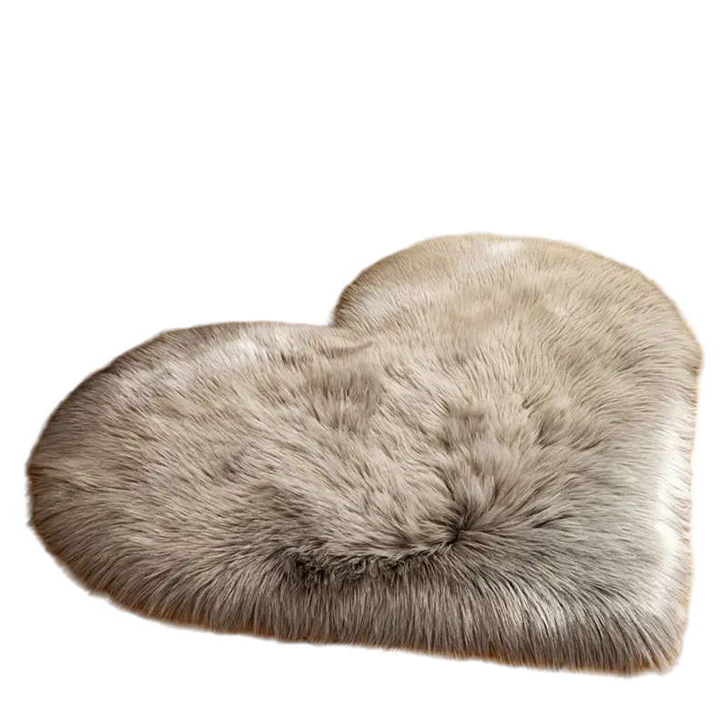 Plush Grey Heart Shaped Area Rug - 50cm*60cm Faux-Fur Carpet