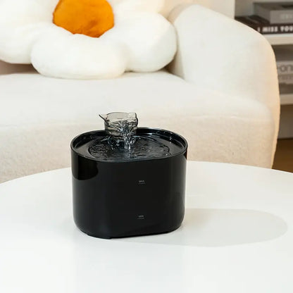 Smart USB-Powered 2.2L Pet Water Fountain for Cats and Dogs - Black