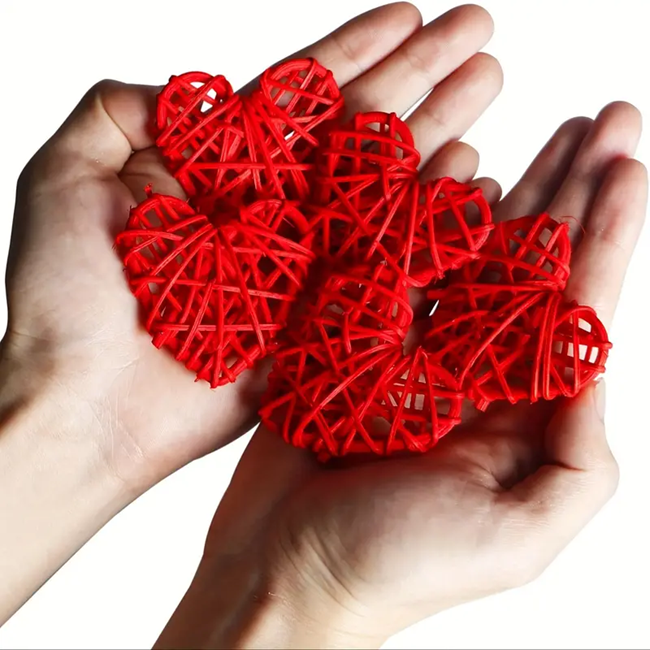 Red Heart-shaped Rattan Decorative Balls Set - 12pcs