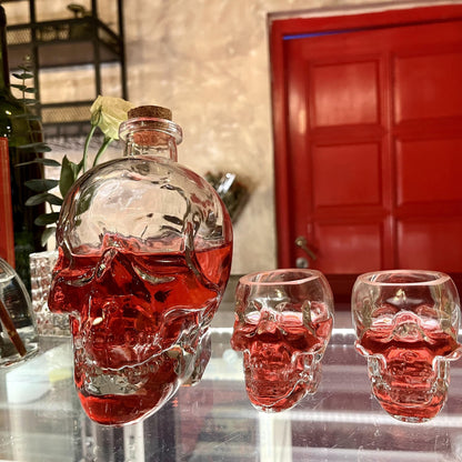 2-Piece Skull Decanter Set - 750ml Crystal Wine Decanter