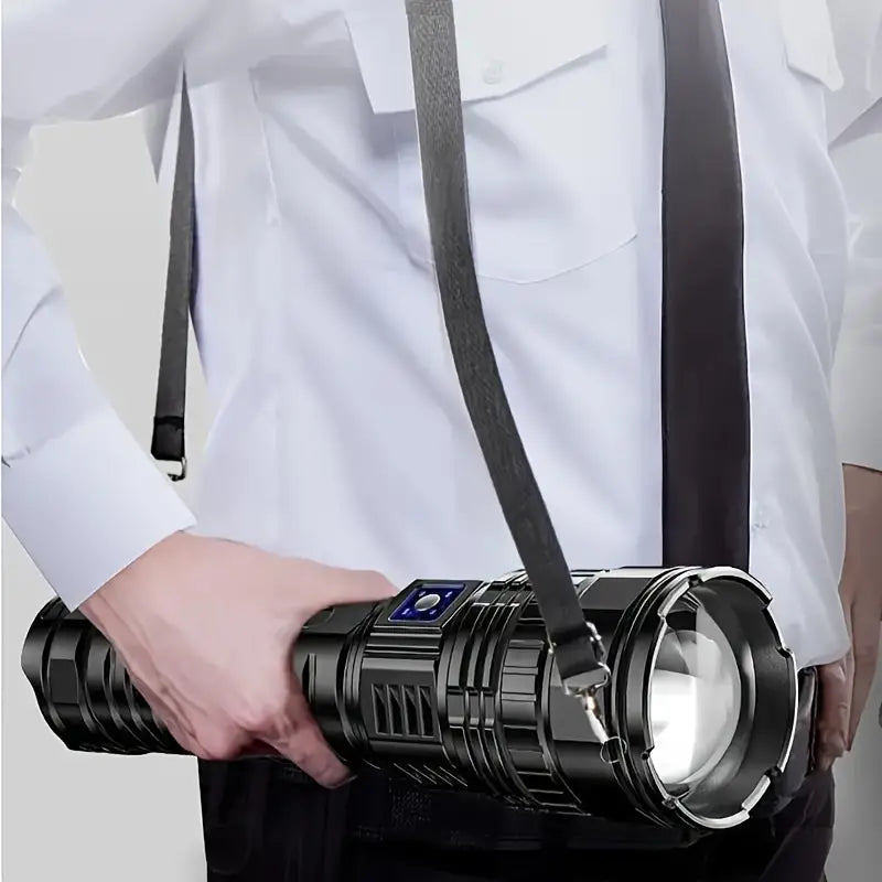 Telescopic Zoom C-Type Rechargeable Flashlight with Intelligent Power Display