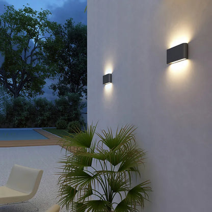 Elegant LED Outdoor Waterproof Wall Light - Stylish Porch Lighting Fixture