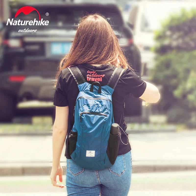 Ultralight 18L Foldable Waterproof Hiking Backpack - Blue