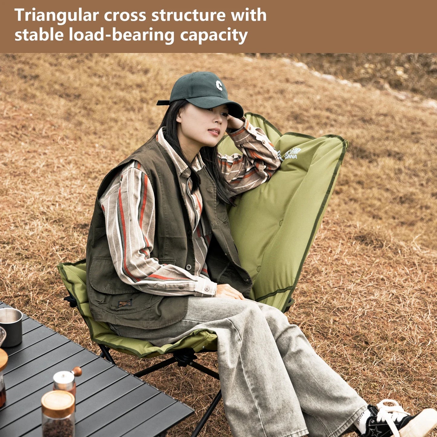 High-Back Moon Chair with Hollow Cotton Padding Green