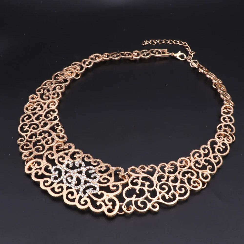 Jewelry Set Necklace Earrings Ring Bracelet (Gold)