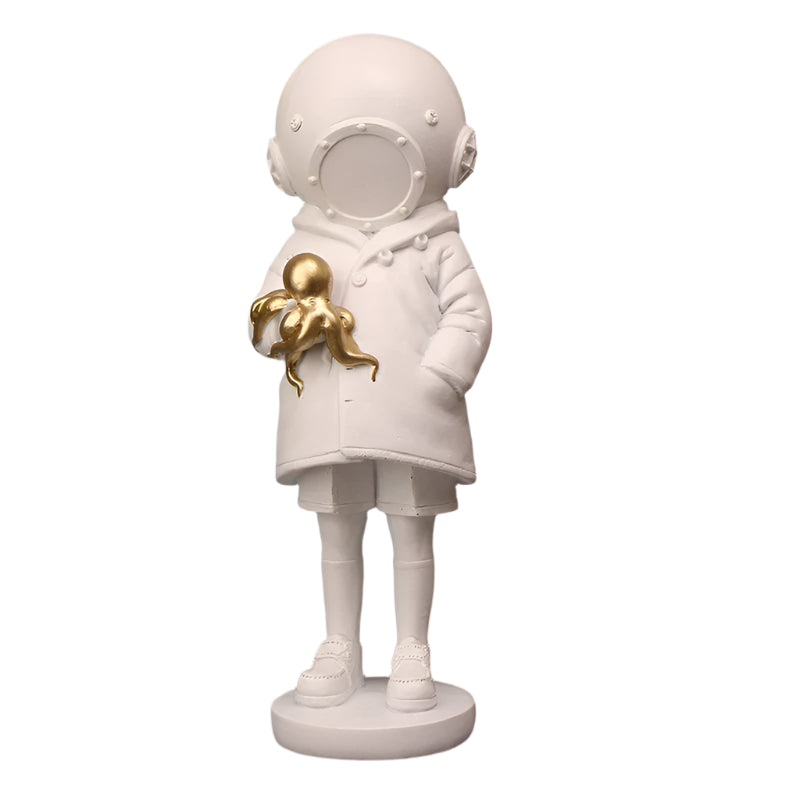 Banksy’s Deep SEA Drive Statues