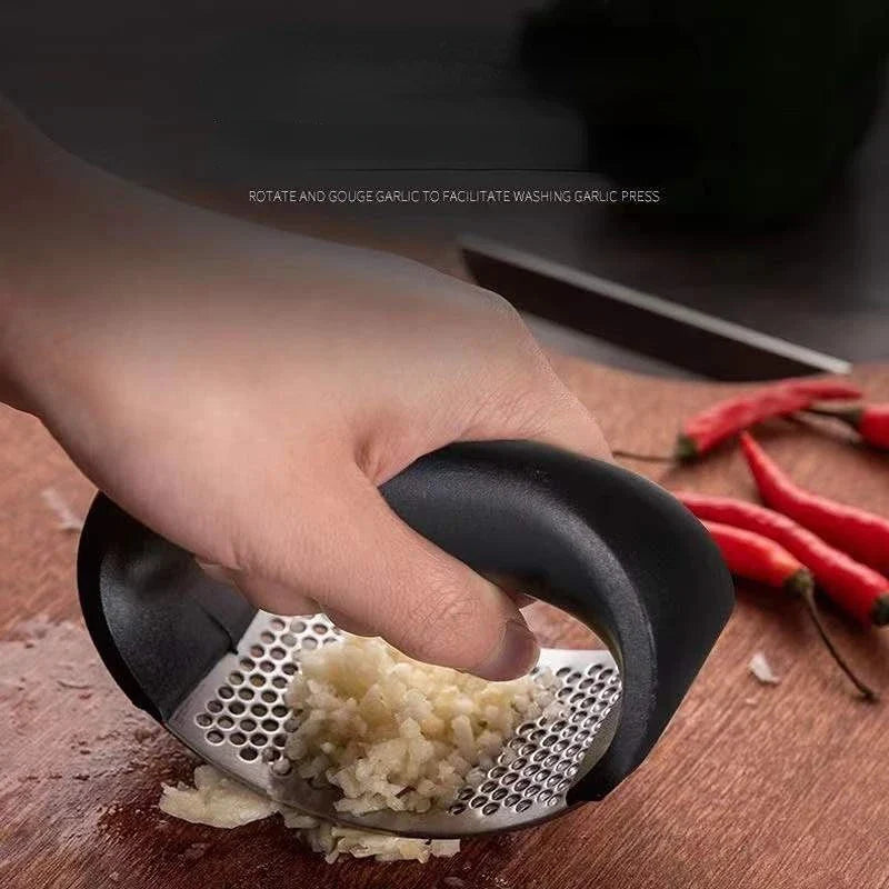 Garlic Press Crusher – Effortless Garlic Mincer