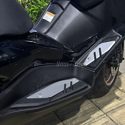X-MAX CNC Aluminum Foot Pegs for Yamaha XMAX 125/250/300/400 (2017-2023)