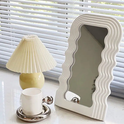 Aesthetic Wall Mounted Mirror With Wave Pattern Frame