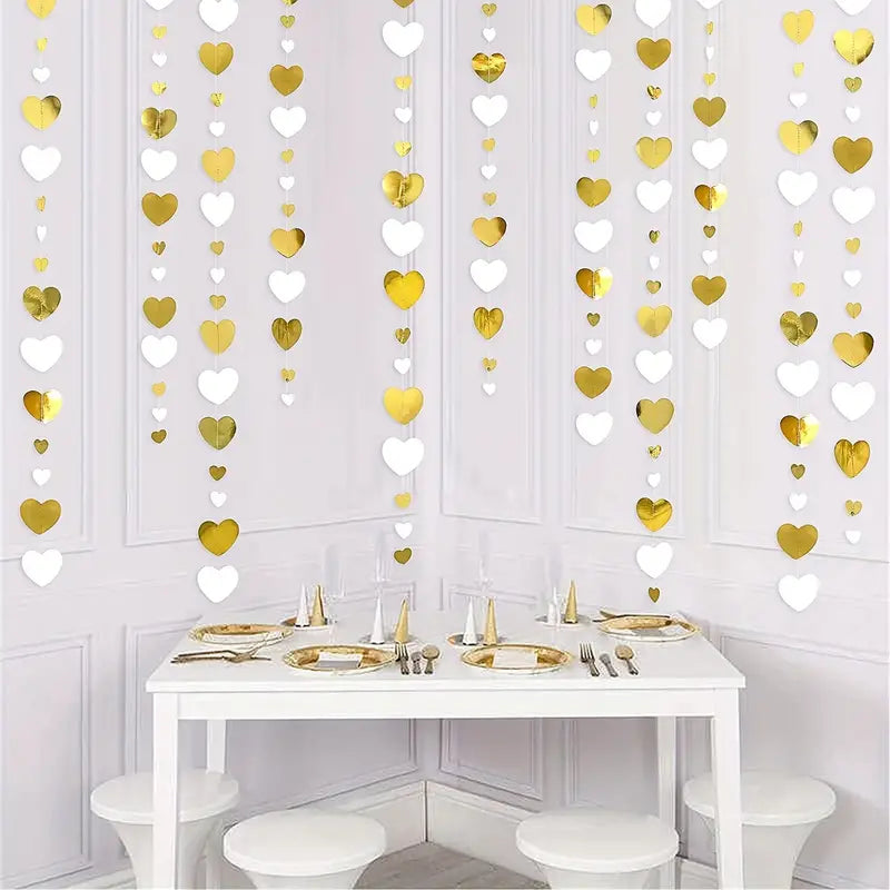 Heartfelt Elegance: 4m White and Golden Heart Shaped Garland