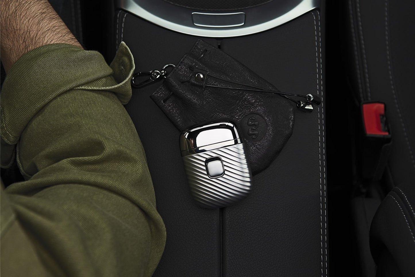 Portable Mini Electric Shaver